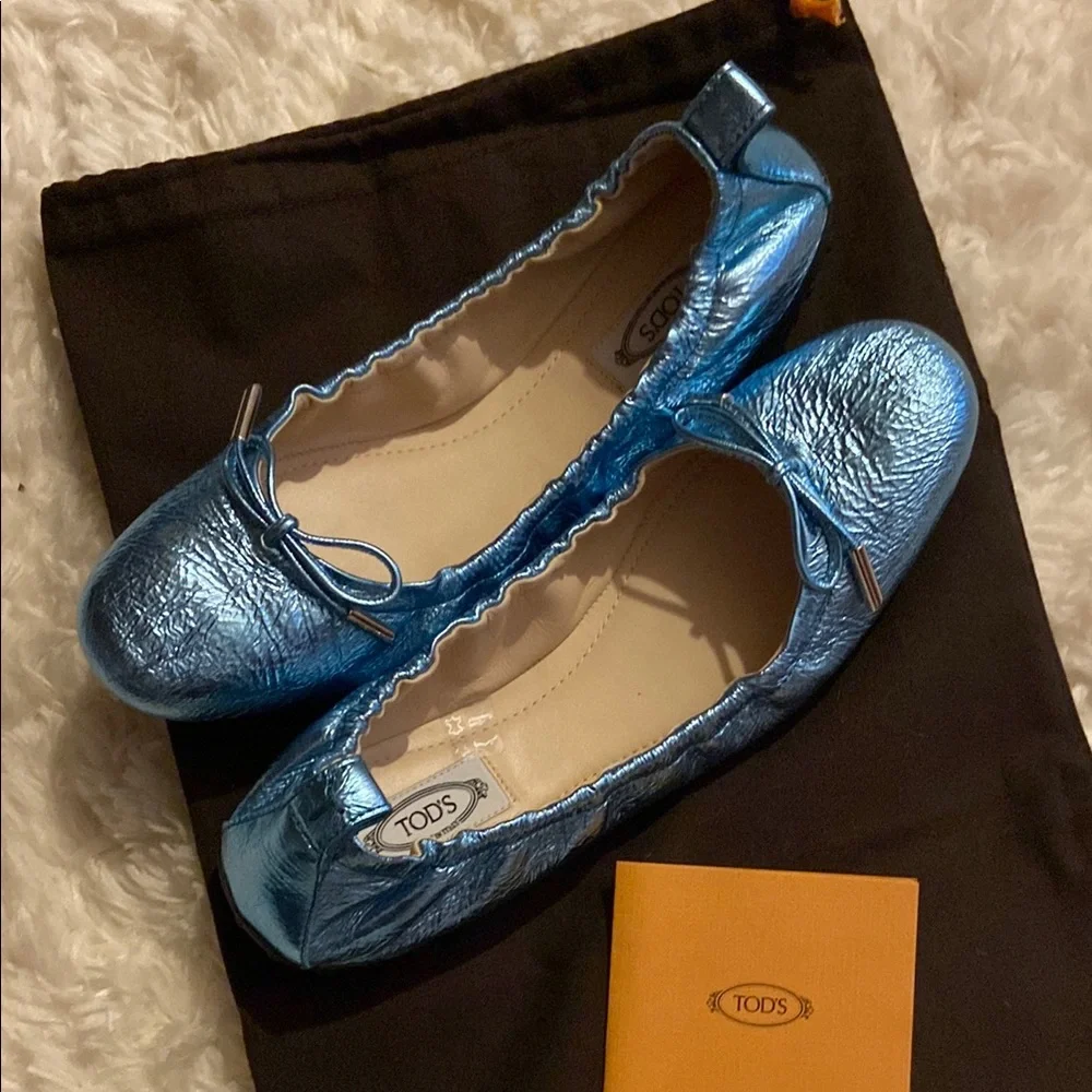 tod’s blue metallic ballet flats - Picture 2 of 9
